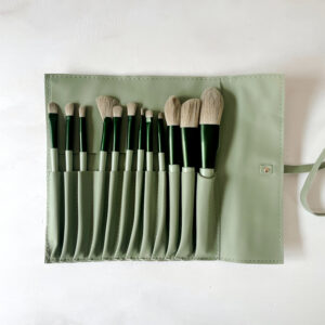 Make Up - Brush Set with Pouch - Green