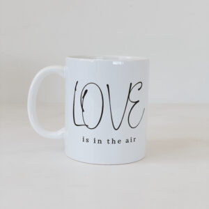 Mug - Love is in the Air