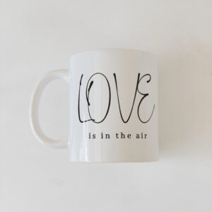 Mug - Love is in the Air