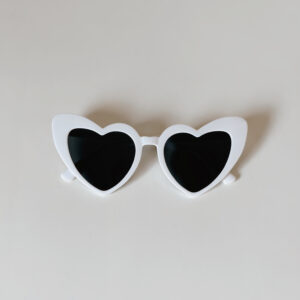 Sunglasses - White Hearts Frame