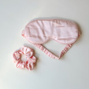 Eye Cover & Scrunchie (light pink satin)