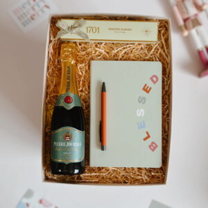 🎄Christmas Unisex Bubbly & Journal Box