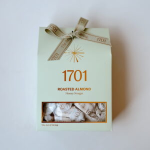 🎄Sweet Treat - 1701 Roasted Almond Honey NougatT Box (160G)