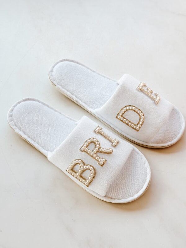 Slippers - Bride in Pearls