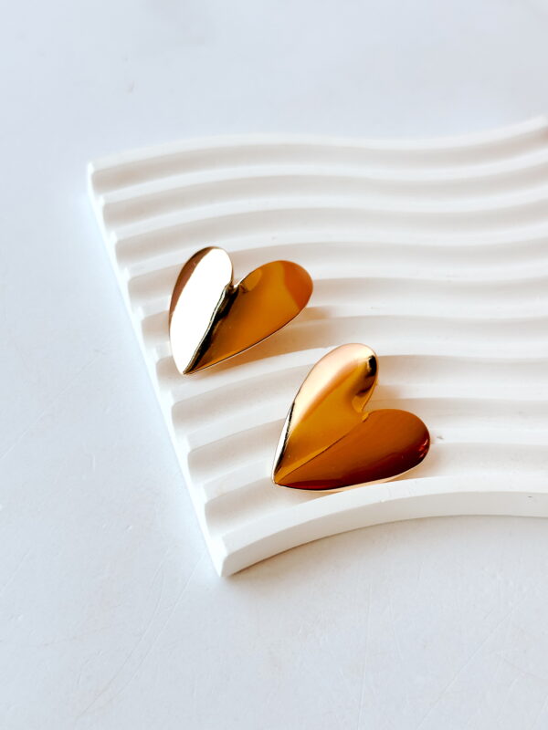 JEWELLERY - GOLD HEART STUD Earrings