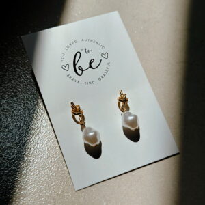 JEWELLERY - Earrings - Gold knot with Pearl Drop