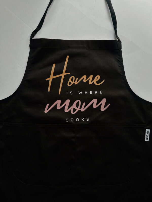 🐆 Apron - Home is where Mom Cooks
