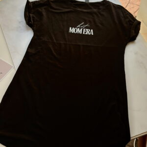 🐆 T-shirt Dress - Hot Mom Era (Medium)