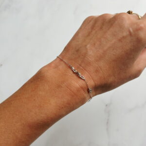 🐆 JEWELLERY -Sterling Silver Dainty Mama Bracelet