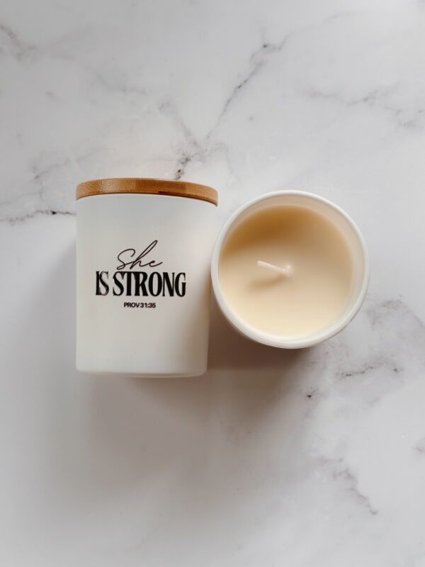 🐆 Candle - She is Strong