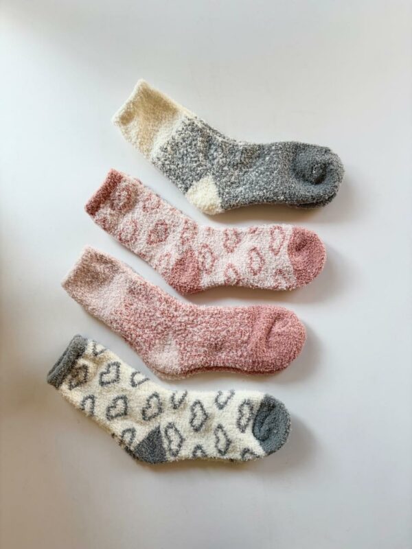 Socks - Ladies Fluffy Socks (Random Selection x 1 Pair)