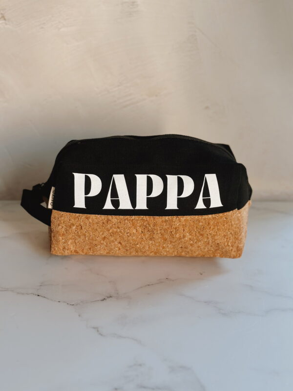 🫶🏼 Men's toiletry bag - Pappa (BLACK AND CORK)