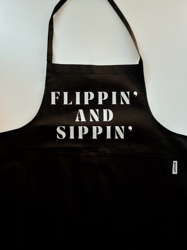🫶🏼 Apron - Flippin and Sippin