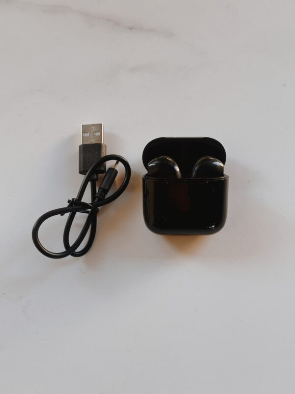 Ear Buds - Black
