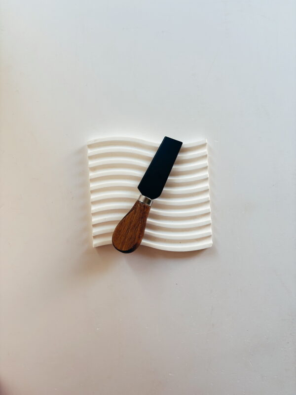 Homeware - Dark wood Cheese Knife (Black Blade) (Square Tip)