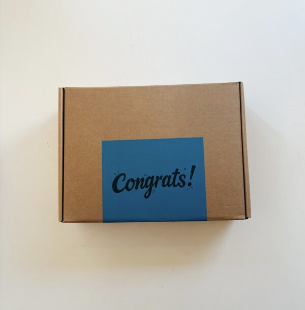 Large Brown Gift Box - Congrats! (24 x 32 x 8,5cm)
