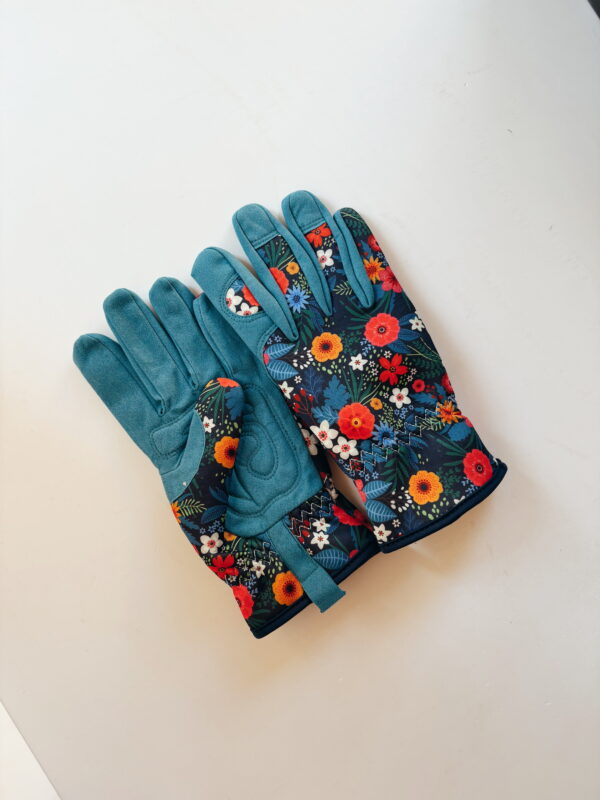 Home - Gardening Gloves