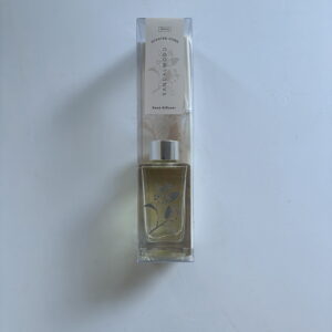 🌸Diffuser -  Scented Home Diffuser (Sandalwood) - 120ml