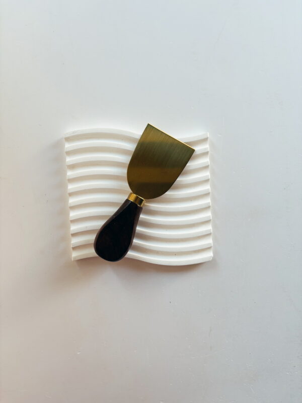 Homeware - Dark wood Cheese Knife (Gold blade) (Broad Short)