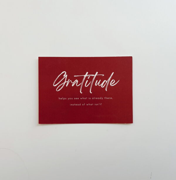 🌸Gratitude helps you see what is already there, instead of what isn't - Post Card