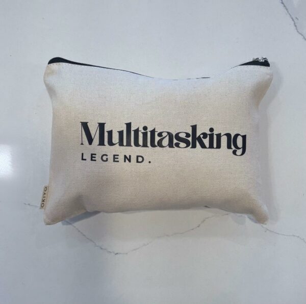🌸 Cosmetic Bag - Multitasking Legend. (Cream)