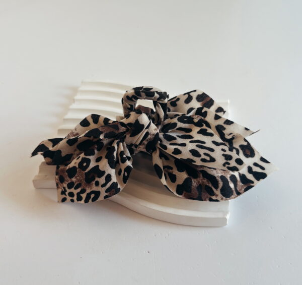 🌸Hair Claw - with Bow (cream, brown & black)