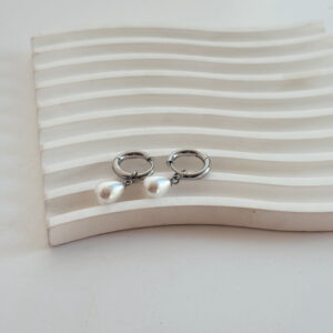 JEWELLERY - Earrings - Silver with pearl drops