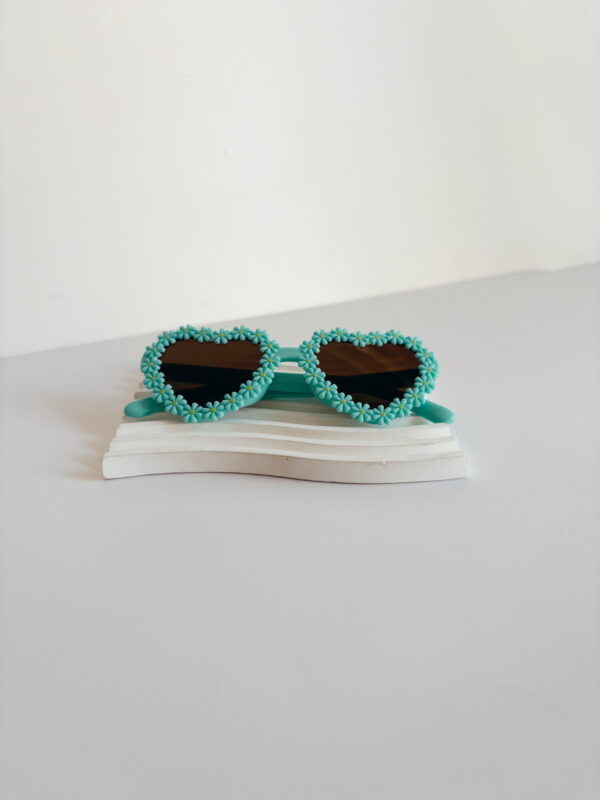 🌸Sunglasses - Little Girls Turquoise  glasses
