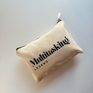 🌸 Cosmetic Bag - Multitasking Legend. (Cream)