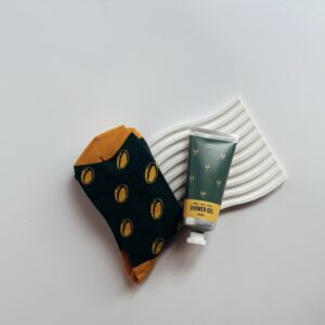🌸Body Product -Half Time Kick-Off - 90ml 3-In-1 Shower Gel & Novelty Socks