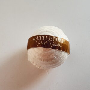 Body Product - Velvet Vanilla Bath Bomb large x 1
