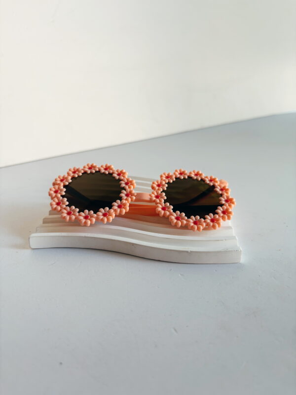🌸Sunglasses - Little Girls Peachy Flower Round sunglasses