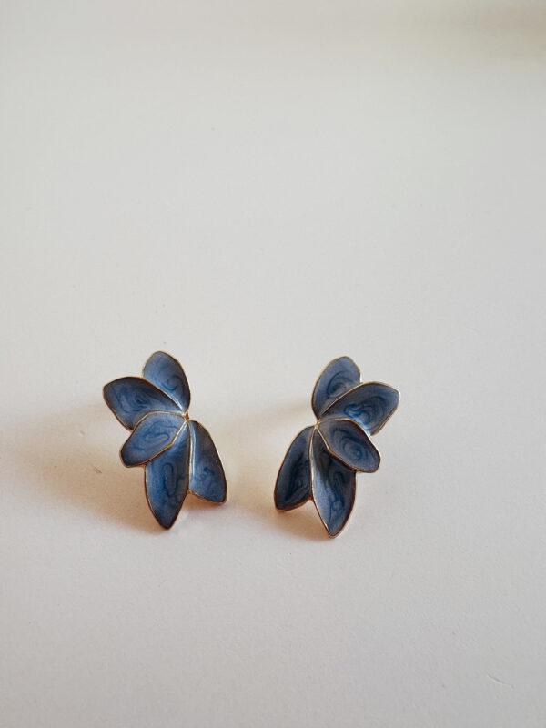 JEWELLERY - Earrings -Flower Petal - Blue