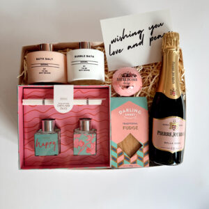 🐰 Home Sweet Home Easter Box