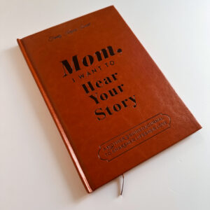💐Stationery - Guided Journal A5 - Mom I Want To Hear Your Story (Leather)